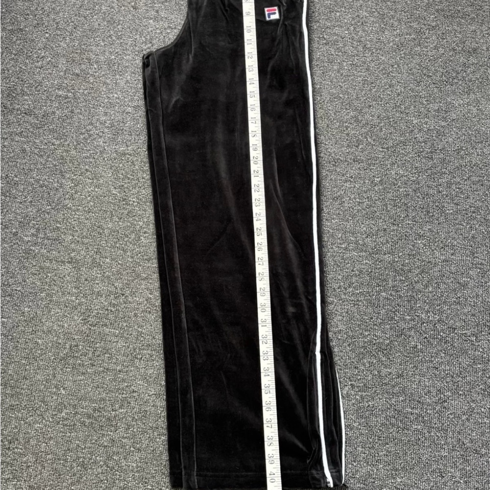 Vintage 90’s Fila Men's Black Velour Tracksuit Size Medium - Picture 7 of 10